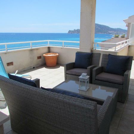 Beach Front Line Penthouse In Алтеа Екстер'єр фото